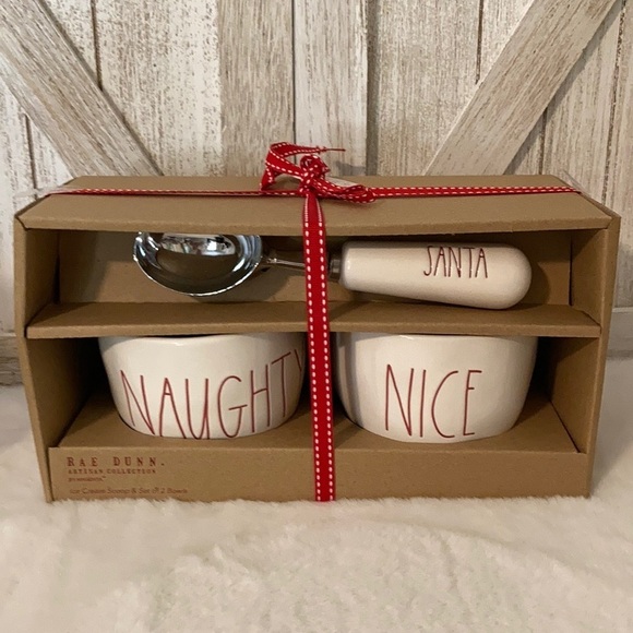 Rae Dunn Christmas Ice Cream Set - Picture 1 of 4